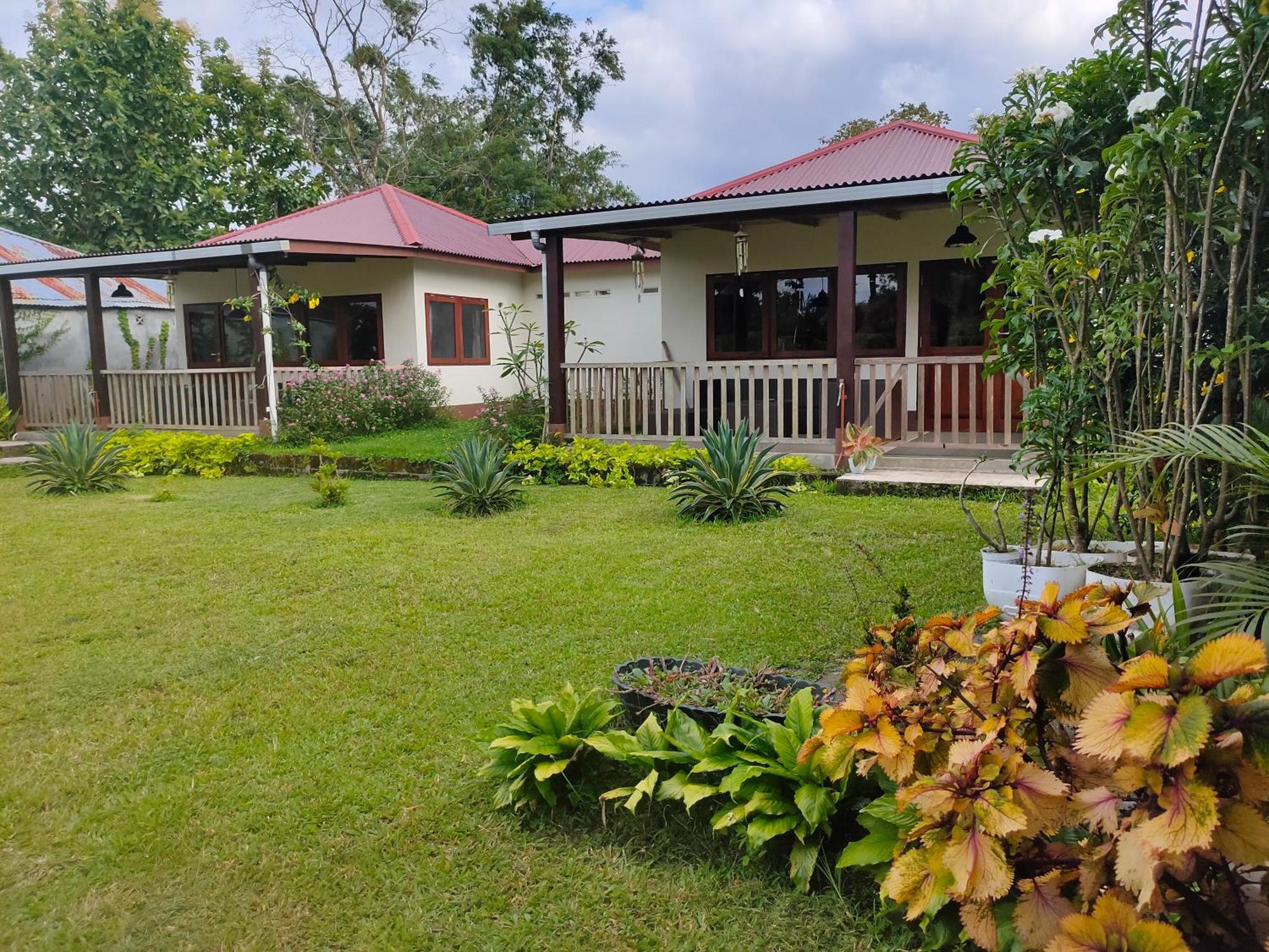 Ilasan Cottage. Tomohon Ngoại thất bức ảnh